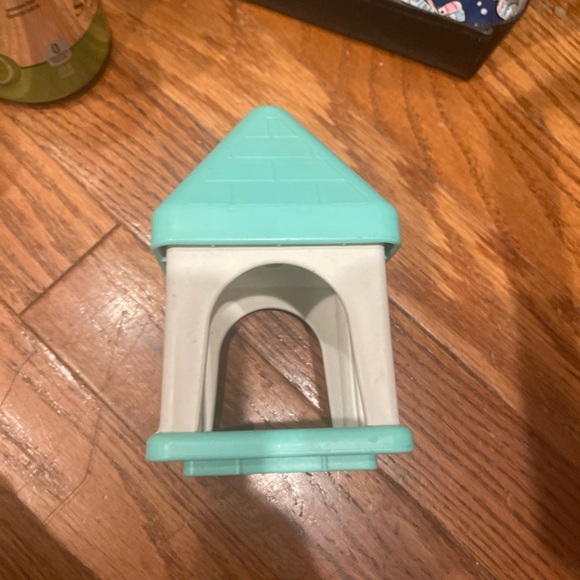Little Tikes Dollhouse Farmhouse Stable Barn Cupola Replacement Part - Picture 1 of 6